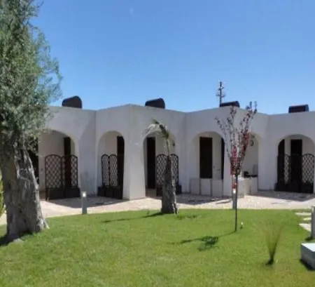 Üdülőpark La Casarana Welness 4*